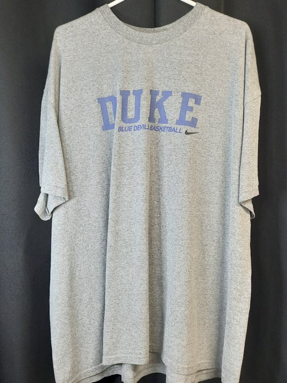Vintage Nike Mens XXL Duke Blue Devils Basketball T-Shirt Gray Y2K Shirt 2004